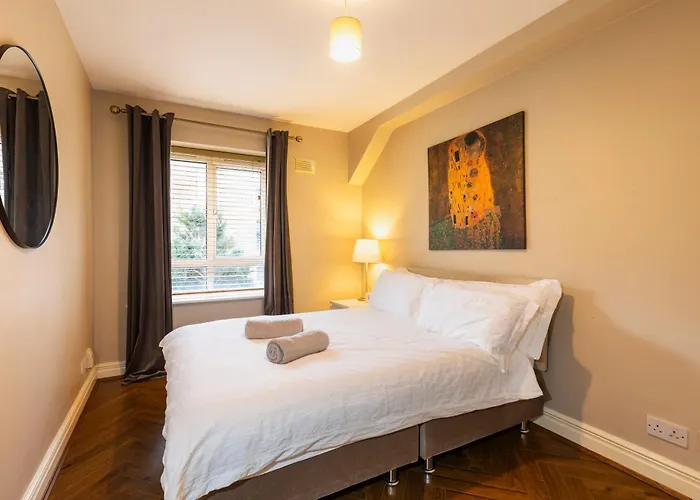 The Picasso - Trendy 2 Bd Ap- 4 - Super Fast Wifi Apartman