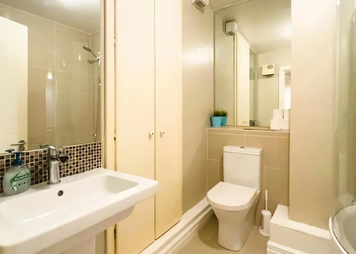 Apartamento The Picasso - Trendy 2 Bd Ap- 4 - Super Fast Wifi