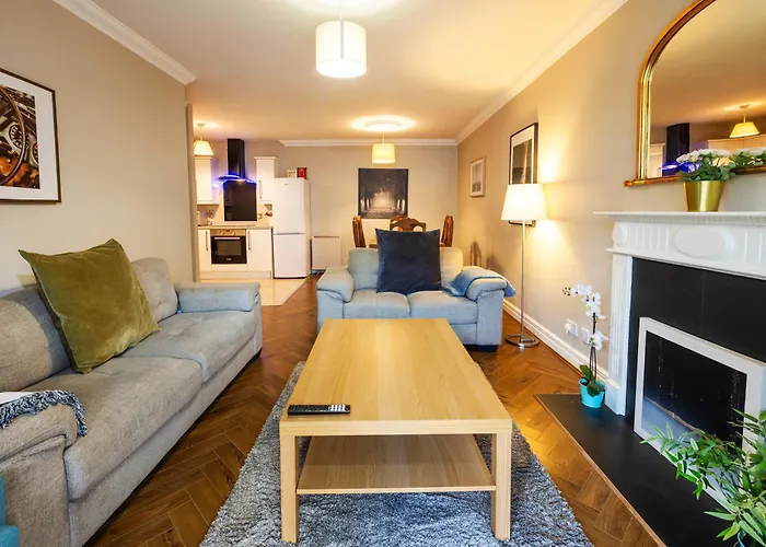 The Picasso - Trendy 2 Bd Ap- 4 - Super Fast Wifi Apartamento *